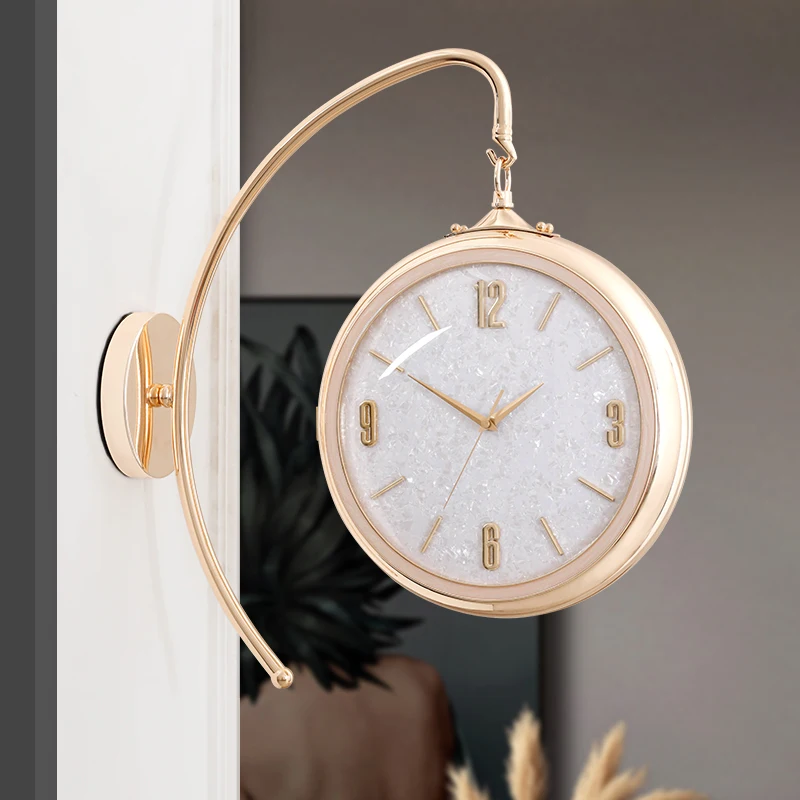 Luxury Lifestyle Aesthetics - Orologi da parete di lusso nordici
