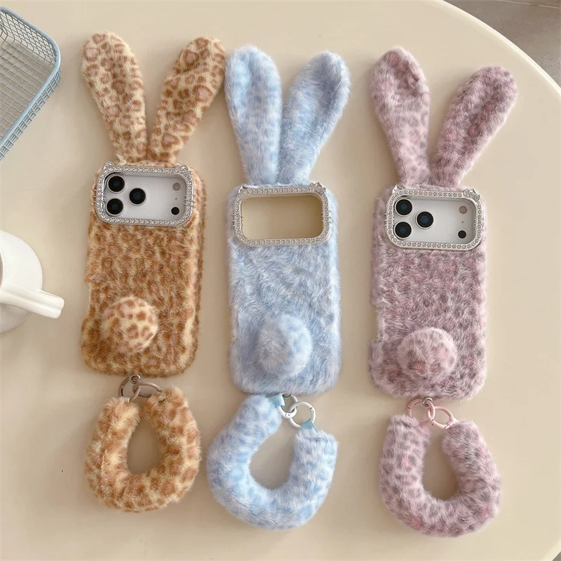 Custodia Morbida in Peluche co - Apple Iphone 15 recensione e prezzo